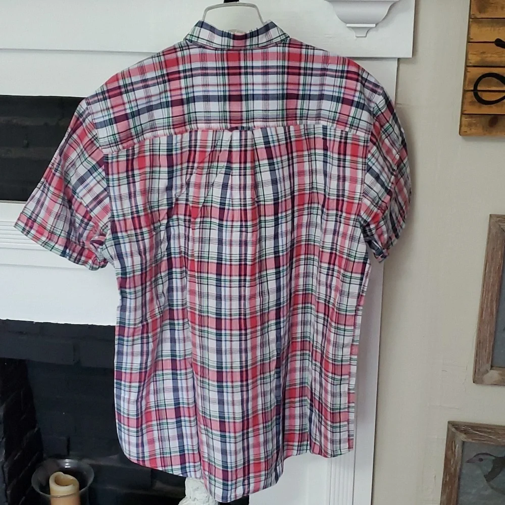 IZOD plaid short sleeve shirt. - Picture 10 of 10